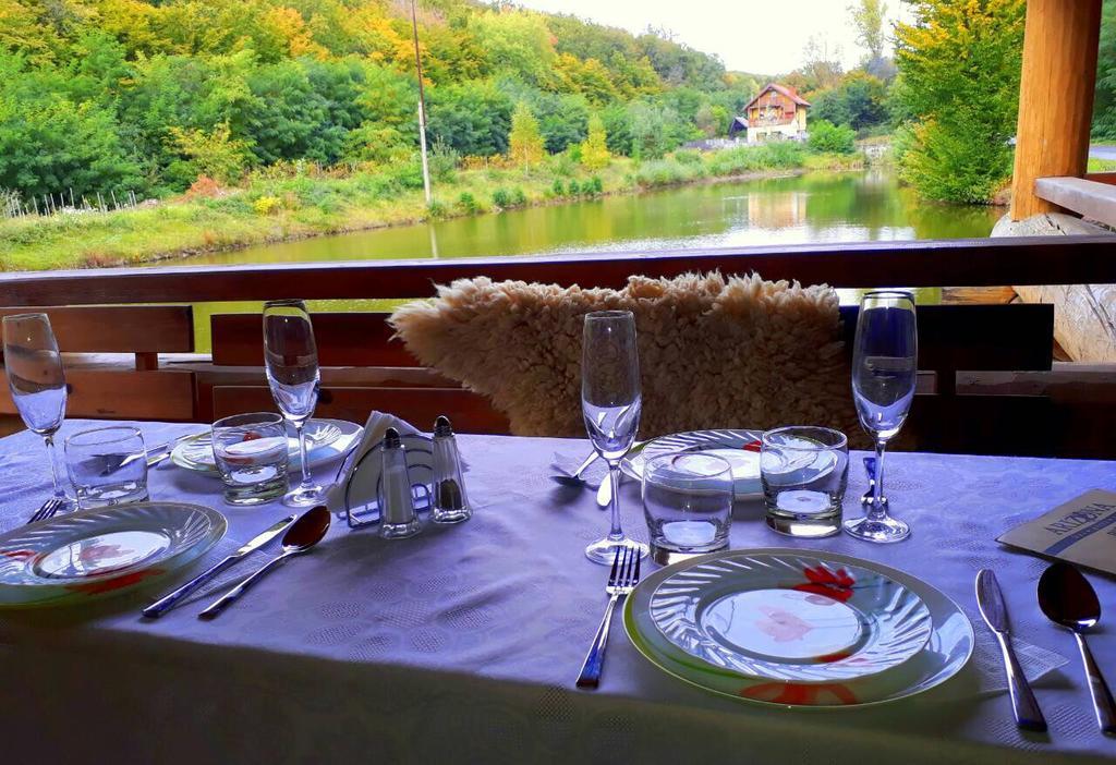 Rancho 555 Guest House Uzhhorod Luaran gambar