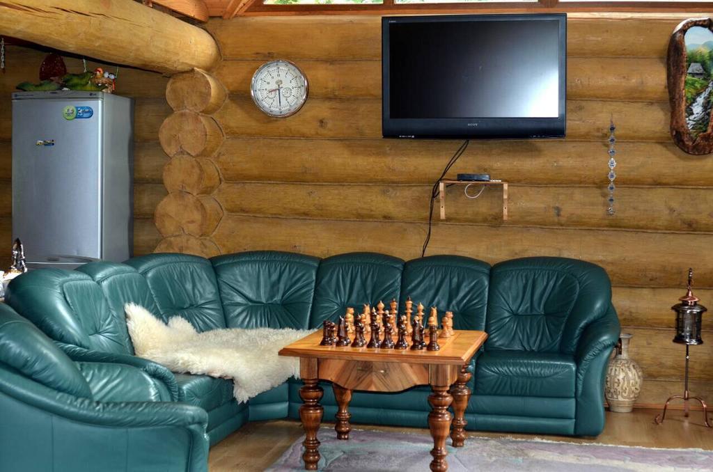 Rancho 555 Guest House Uzhhorod Luaran gambar