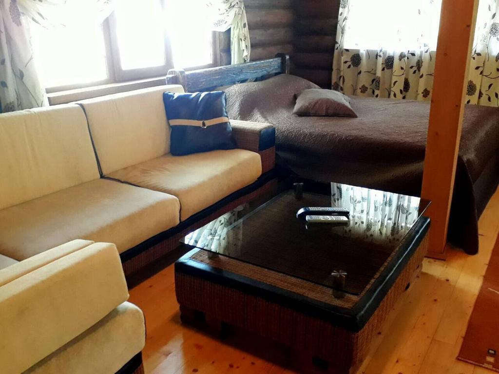 Rancho 555 Guest House Uzhhorod Luaran gambar