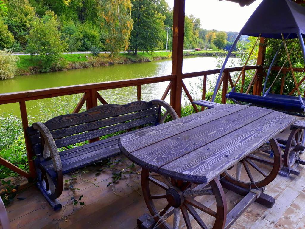 Rancho 555 Guest House Uzhhorod Luaran gambar